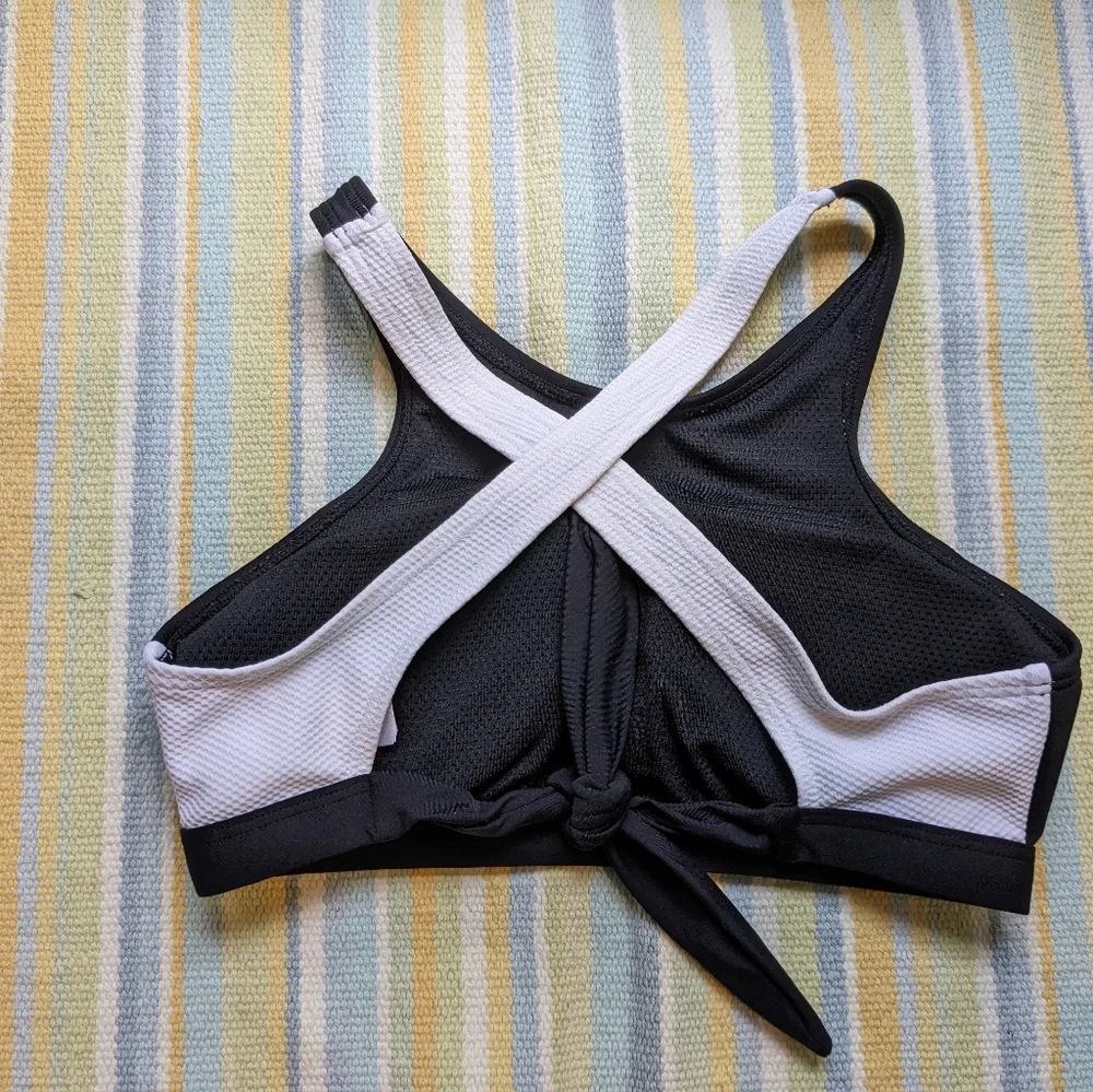 GAP fit black